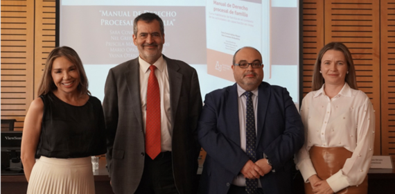 Director de la Academia Judicial participó en presentación del “Manual de Derecho Procesal de Familia”
