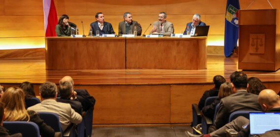 Director de la Academia Judicial participó en inauguración del ciclo de seminarios “Reforma Procesal Civil Bajo el Foco” de la Universidad de Chile